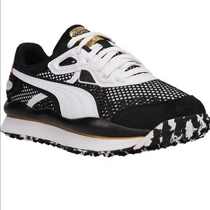 Black White Gold Pumas
